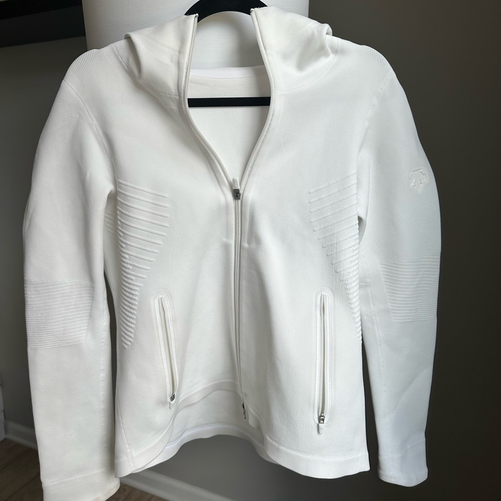 DESCENTE Zip Up Hoodie